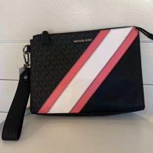 NWT MICHAEL KORS COOPER LG POUCH IN PINK